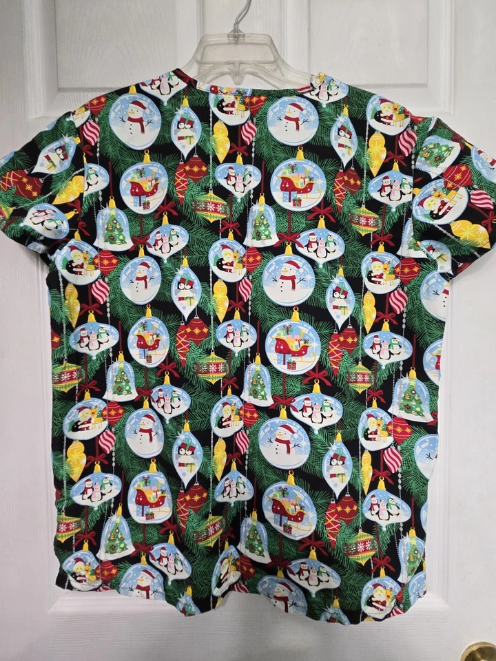 Serene Uniforms Scrub Top size M-CHRISTMAS Ornaments/Santa-Chest 22"/L 27" - Image 2 of 4
