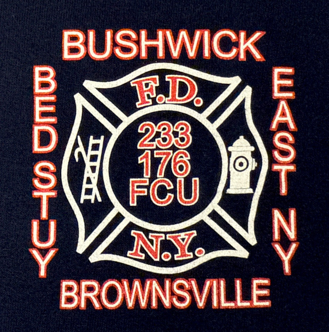 FDNY Fire Department New York NYC NY T-Shirt XL FDNY Engine 233 Brooklyn Ladder