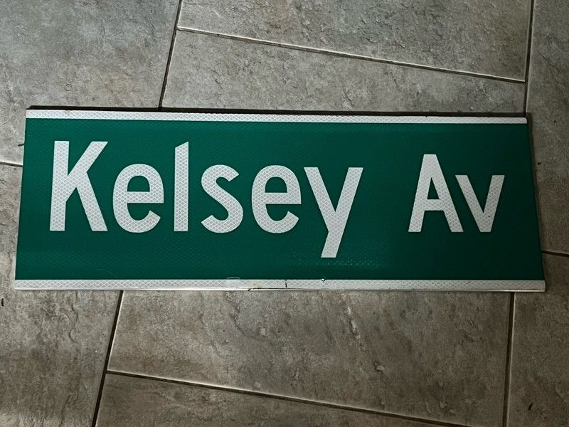 “Kelsey Avenue (Ave) Green Reflective Street Traffic Road Sign” Size 24 X 9 EUC!