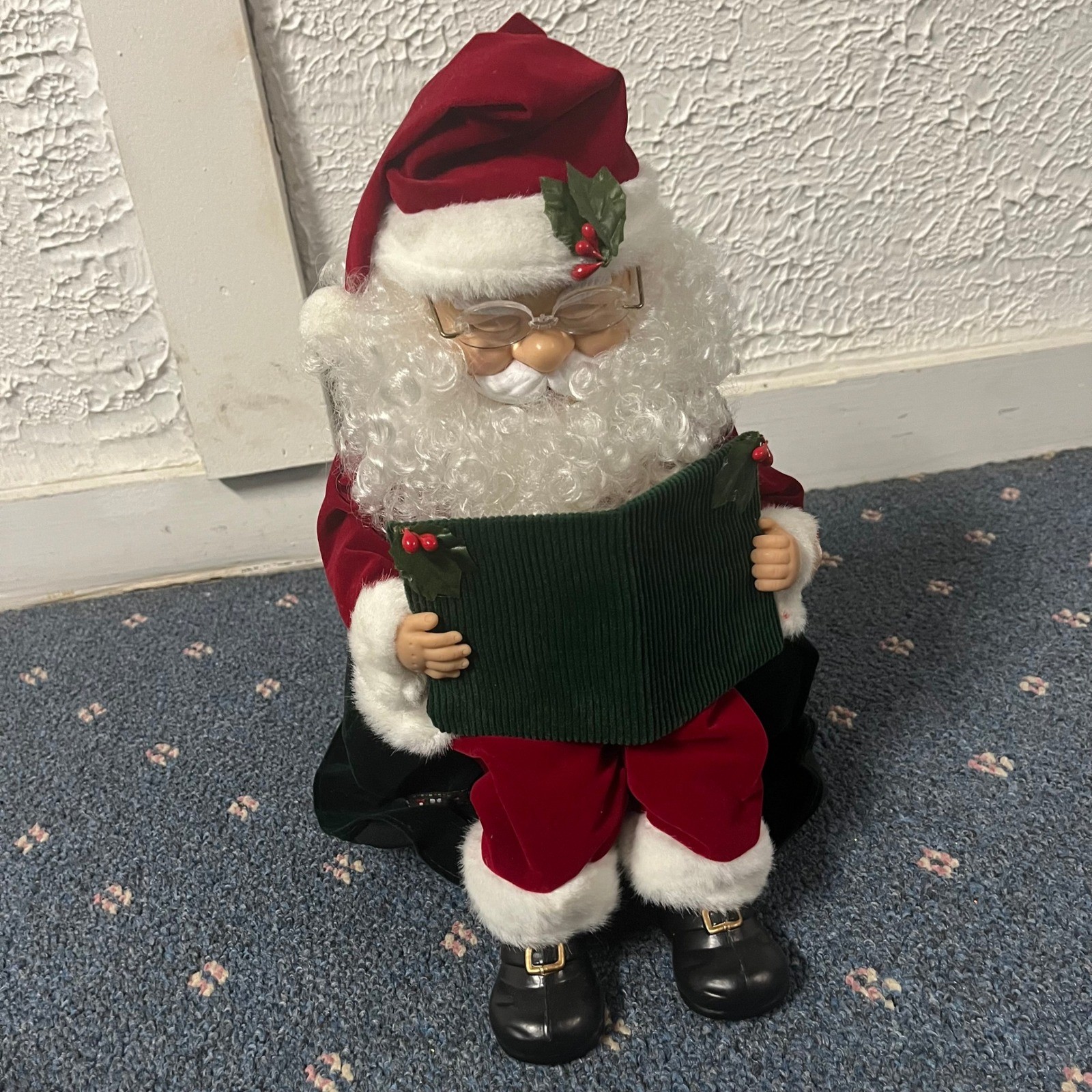 Christmas Sitting Santa Claus Figure Red Green Songbook Holiday Decor *BROKEN*