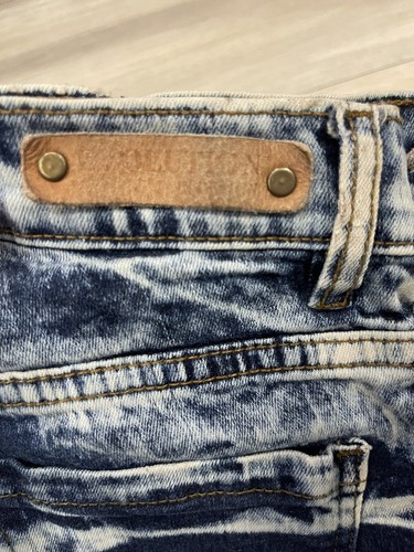 Evolution in Design Stonewashed Jeans Youth Size 10 - Picture 2 of 4