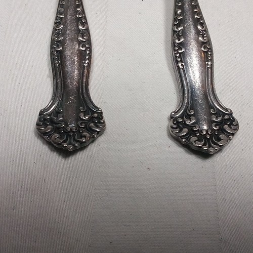 2 cucharas Demitasse Rogers 1847 patrón CIRCA café expreso plato plateado floral - Imagen 2 de 6