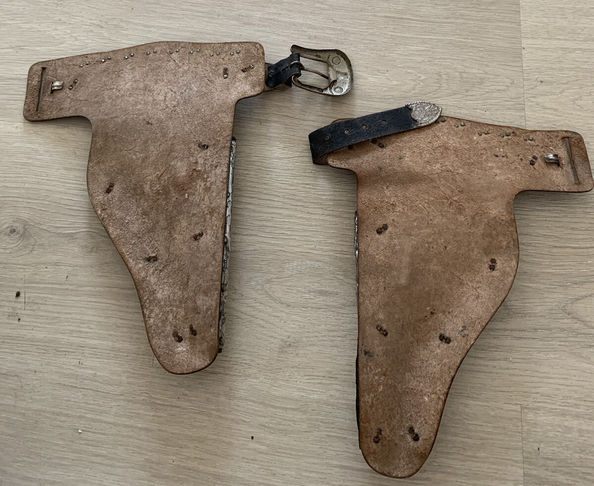 Vintage Lot of 2 Dual Kit Carson Toy Metal Cap Gun with Holsters Rare ...