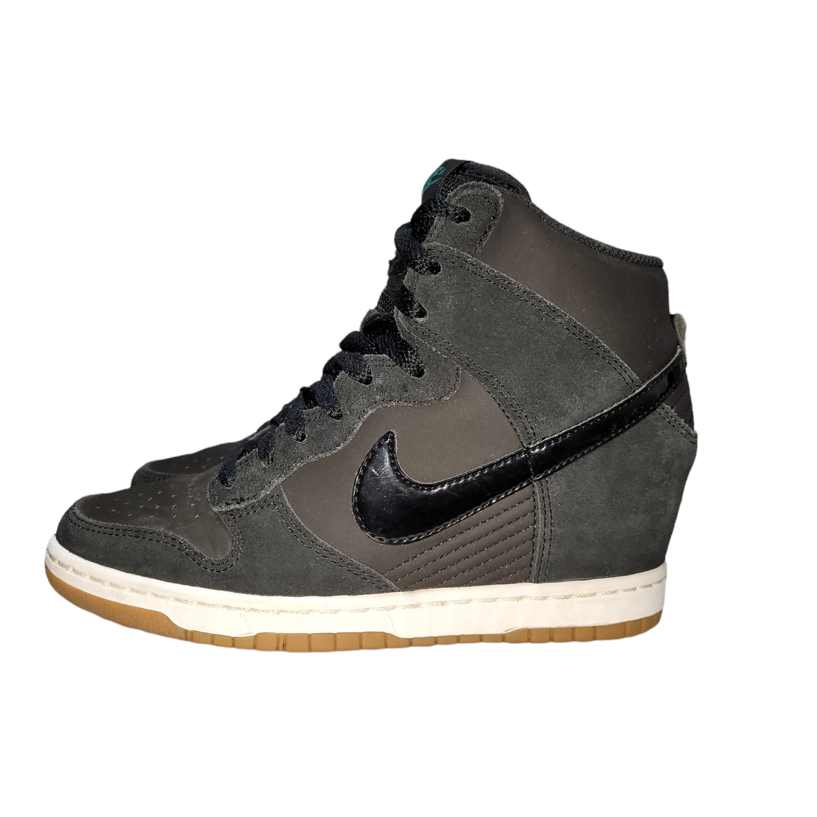 Size 6 - Nike Dunk Sky High Essential Black Gum 2018 for sale online | eBay