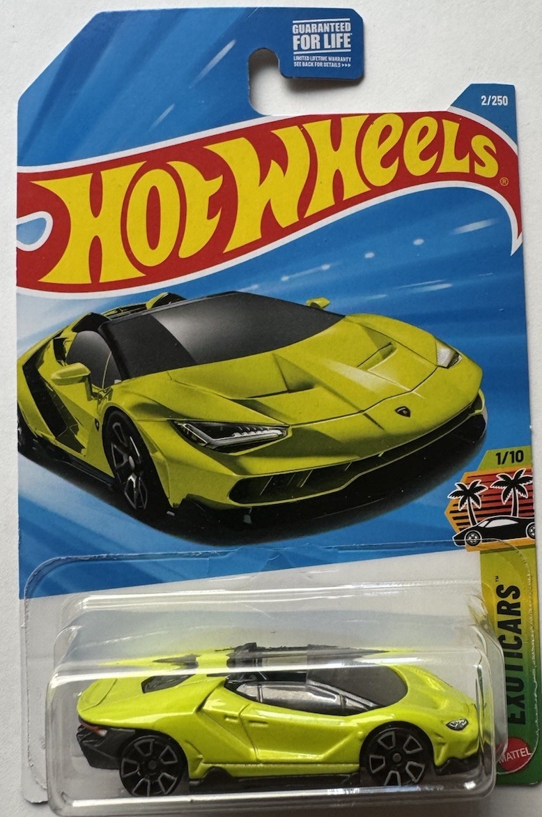 2026 Hot Wheels EXOTICS 1/10 '16 Lamborghini Centenario Roadster 2