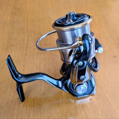 DAIWA 20Luvias FC LT2000S-XH Fishing Reel Used JDM Japan