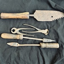 Antique Farriers Horse Tools - Buttress + Iro...