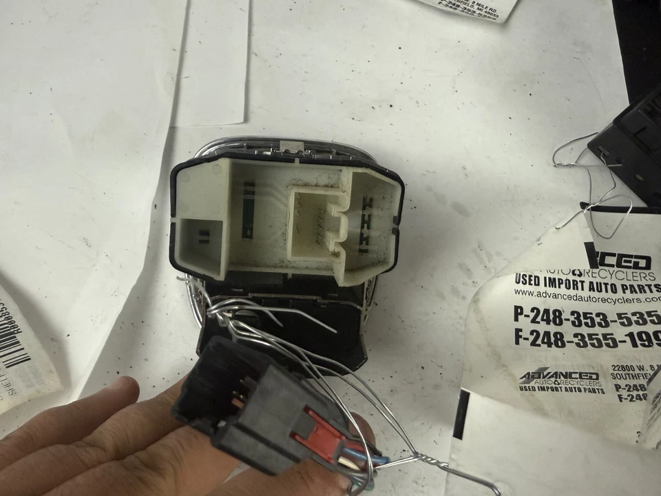 Bisel interruptor de control de luz antiniebla faros Jaguar XJ8 2004-2007 2W93-11654-BE OEM Foto 4 de 4