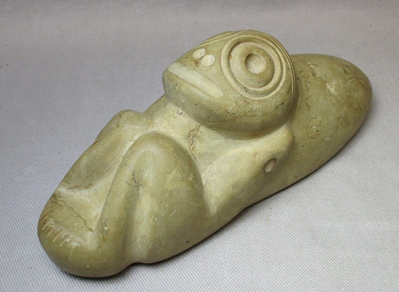 Caribbean or MesoAmerican Taino Stone Zemi or Animal Effigy Pestle Grinding Tool