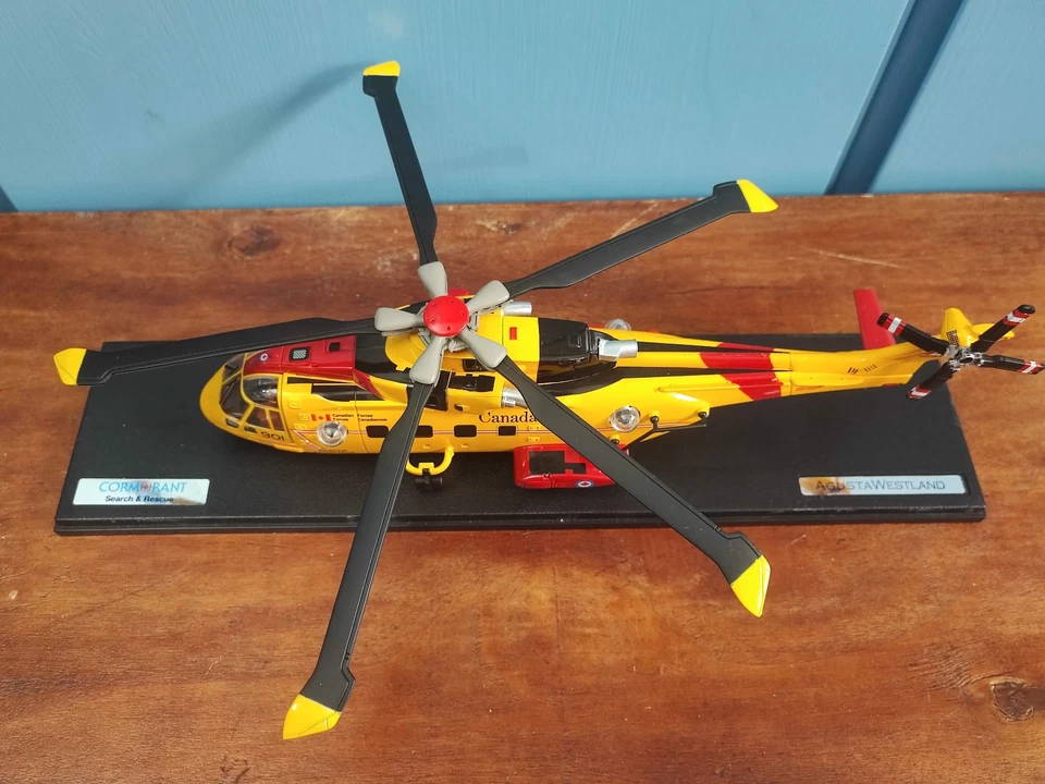 MODELLINO ELICOTTERO AGUSTA WESTLAND EH101 CANADA CORMORANT 1/72 DIECAST NEW RAY - Immagine 3 di 4