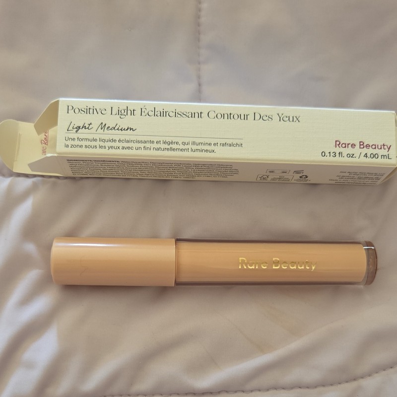 Rare Beauty Positive Light Under Eye Brightener, Light Medium 0.13 fl oz