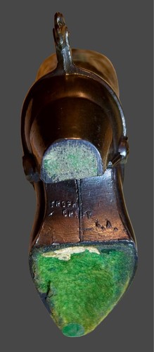 Bota de Vaquero de Bronce de Colección Urna de Cremación Sin Usar - Memorial Temático Occidental - Imagen 6 de 7