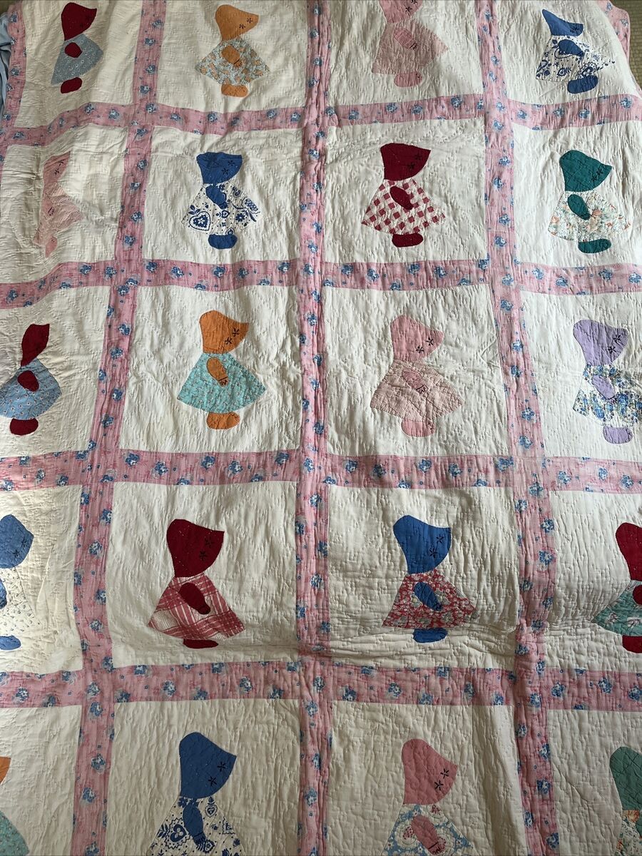 Vintage Sun Bonnet Sue Quilt 64” x 87” Hand stitched Vintage Sun Bonnet Sue Quilt 64” x 87” Hand stitched