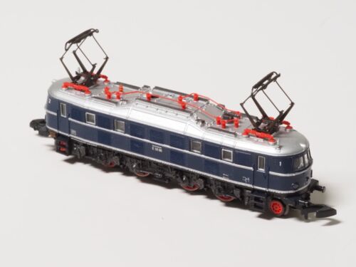 88080 Marklin Z-scale BR E 18 Electric Locomotive with 5 pole motor and LEDs - Picture 3 of 4