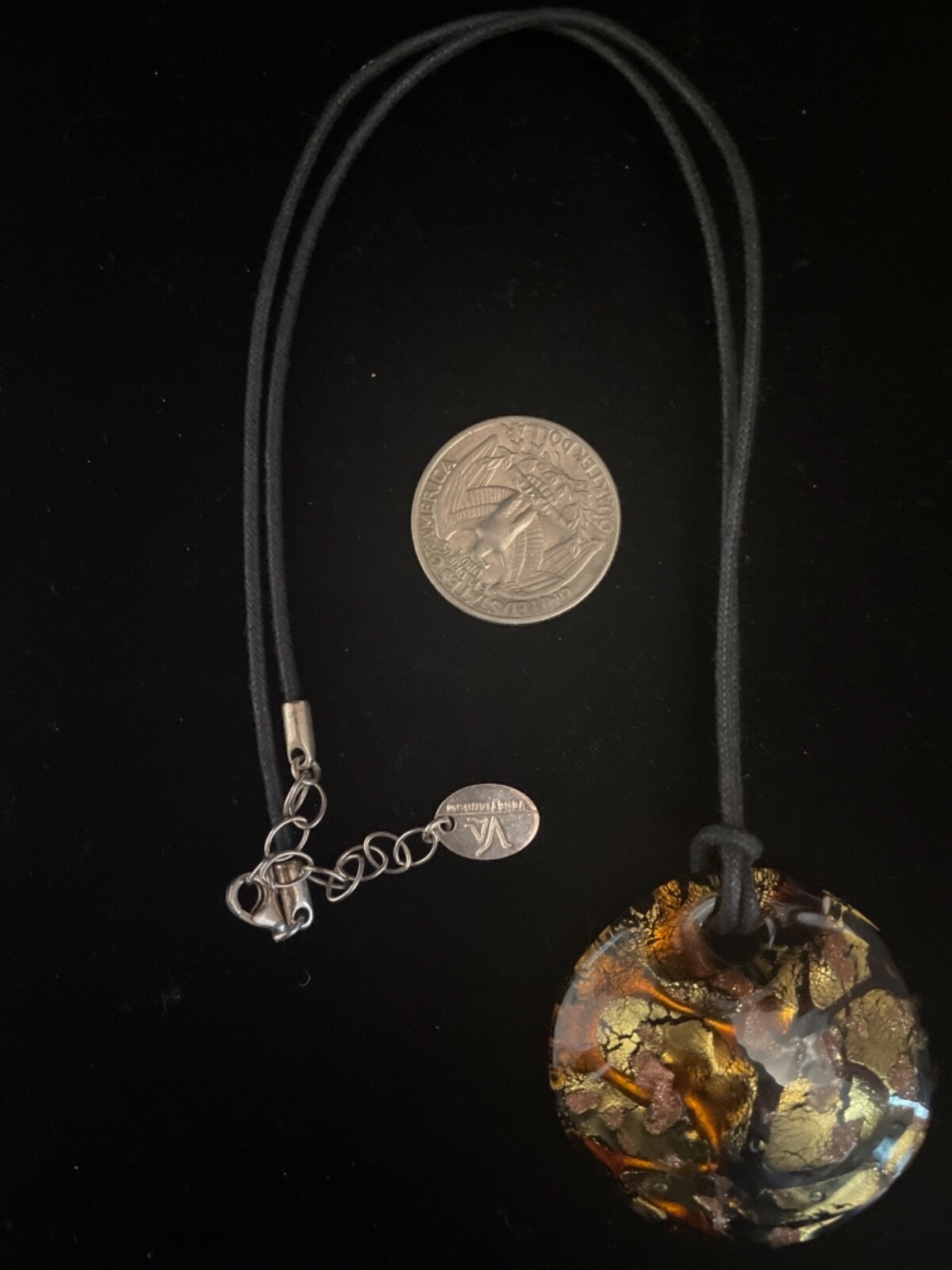 ITALY, 24k MURANO GLASS PENDANT & NECKLACE SIGNED BY LINEA