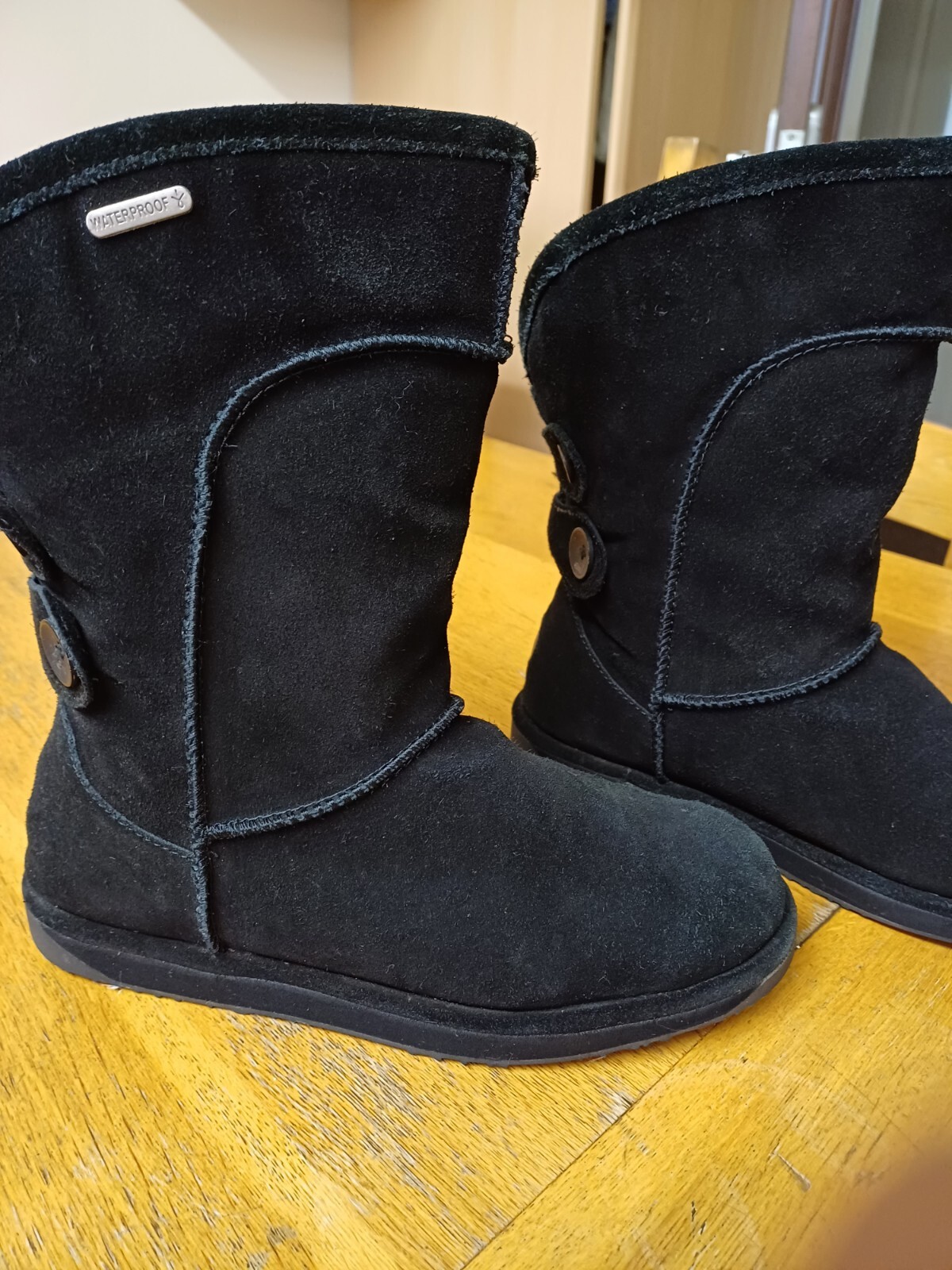 emu boots size 4 Waterproof Sheepskin Lining Lovely Boots eBay