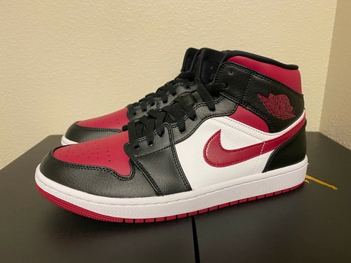 air jordan 1 mid bred toe noble red