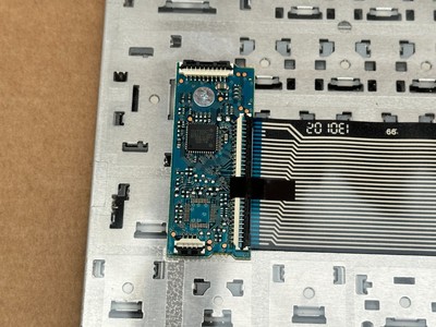 Clavier AZERTY Dell Latitude E6230 - Modèle 0MR9N2, Occasion Mais Fonctionne Parfaitement