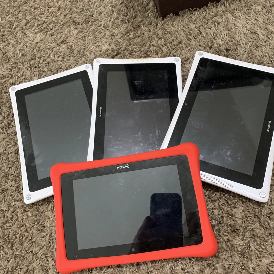 Lote 3 + más Fuhu Nabi XD 32 GB, Wi-Fi, 10,1 pulgadas - Blanco Foto 2 de 3