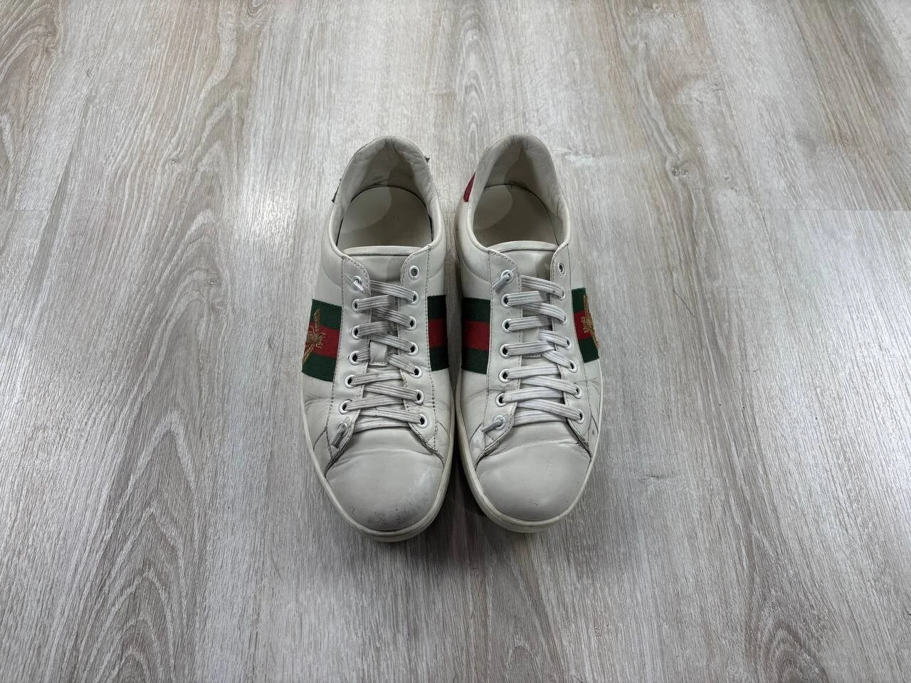 Baskets homme Gucci taille 7 1/2 couleur blanc