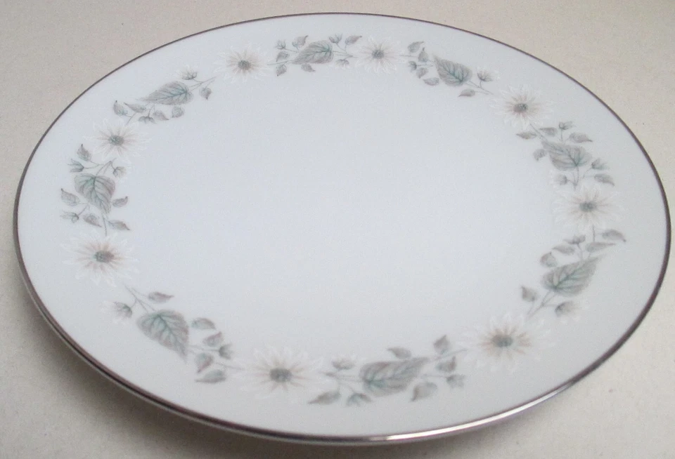 Lovely Noritake "WELLESLEY" #6214 Side Plates. Gorgeous Pattern. EUC - image 2 of 4