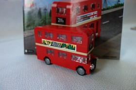 Lego Creator 40220 London Double Decker Bus - Complete - Manual - No Box