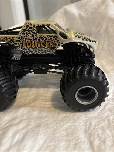 Hot Wheels Monster Jam Pouncer 1/24 Diecast Mattel - Picture 9 of 21
