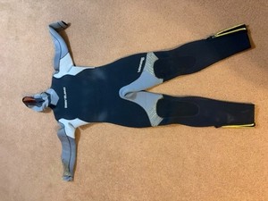 Body Glove 7mm Wetsuit Large