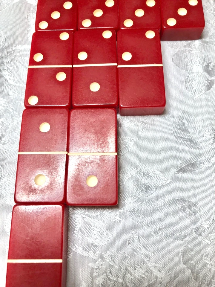 Vintage Red Catalin Bakelite Extra Thick Dominoes by Cardinal #540 - Image 3 of 4