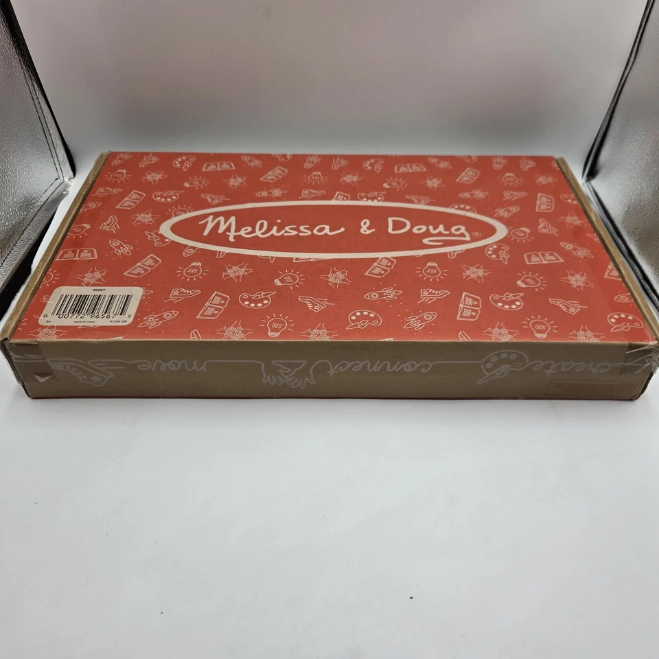 Silla alta Melissa & Doug Play - Silla alta Fingend Play, blanca  Foto 2 de 4