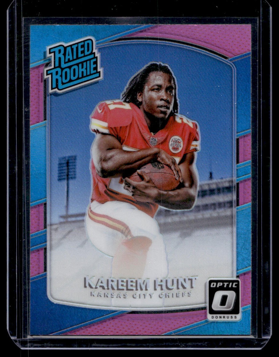 2017 Donruss Optic #182 Kareem Hunt Pink