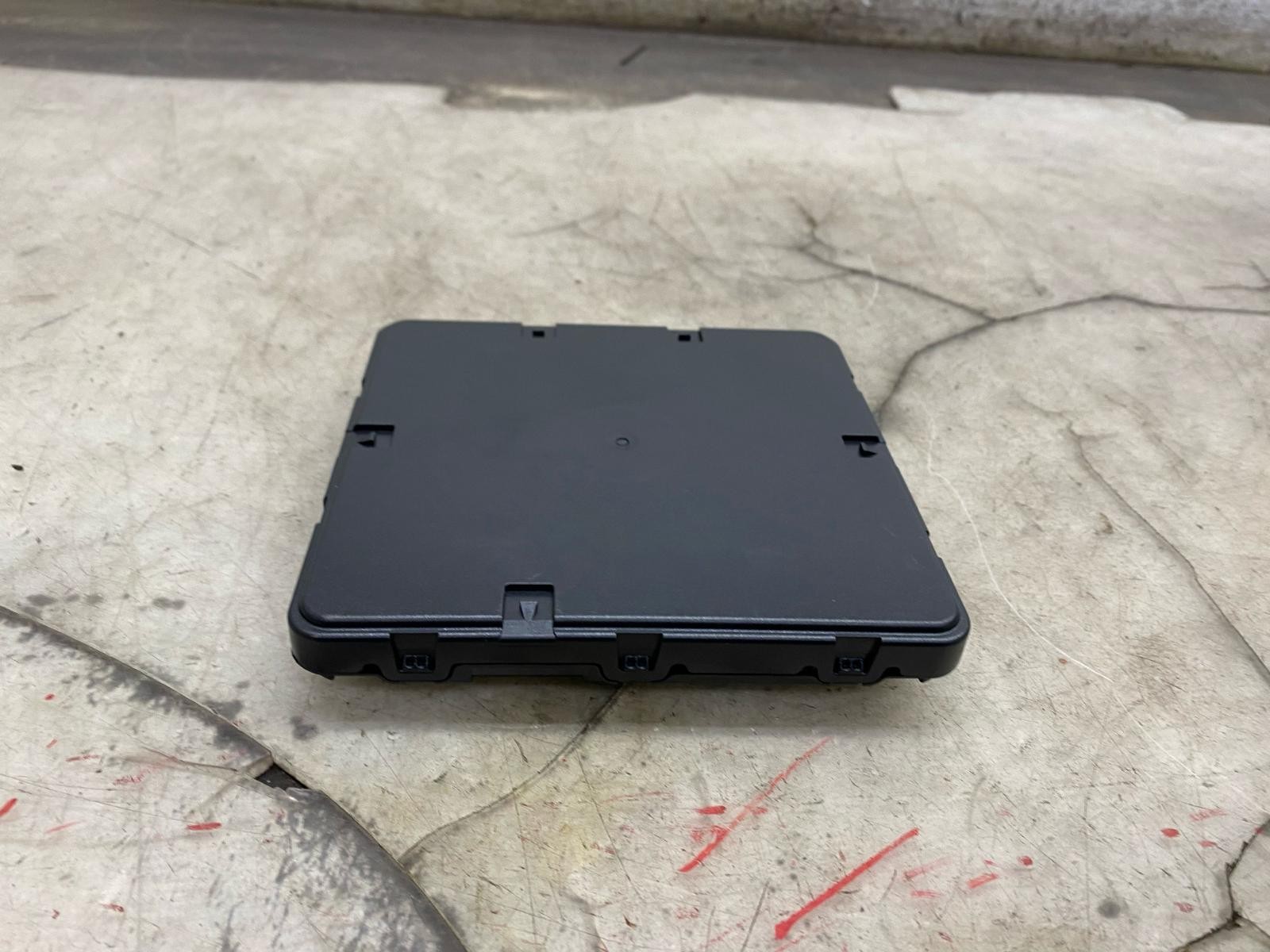 Bentley Bentayga 2015-2020 Comfort control module P/N 8W0907064BD