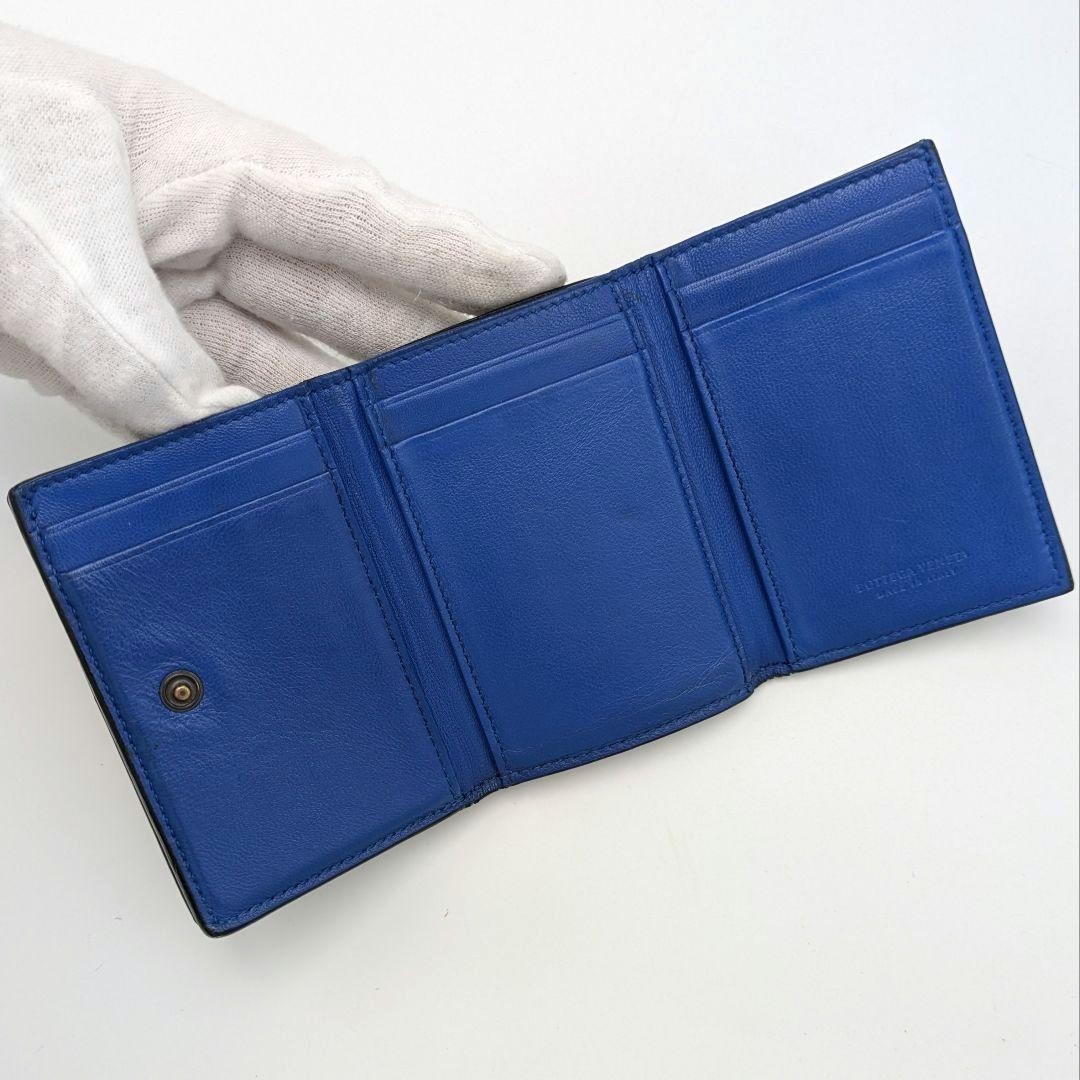 Bottega Veneta Bicolor Leather Trifold Wallet, Unisex, Compact, Excellent Japan thumbnail 6
