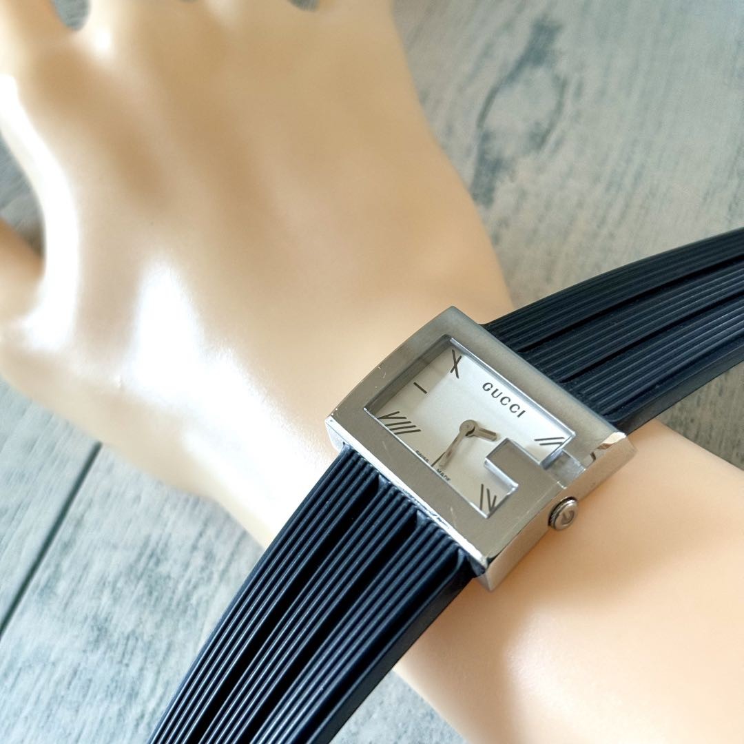 時計 GUCCI 100L Gucci 100L Analog Quartz Women [Rare] Watch Women'S Square Rubber