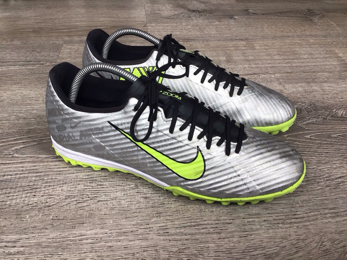 ナイキマーキュリアル Vapor 15TF Amazon | [ナイキ] ズーム マーキュリアル ヴェイパー 15 TF