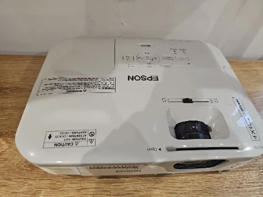 Epson EB-X11 H435B LCD Projector This is UNTESTED - Image 3 of 4