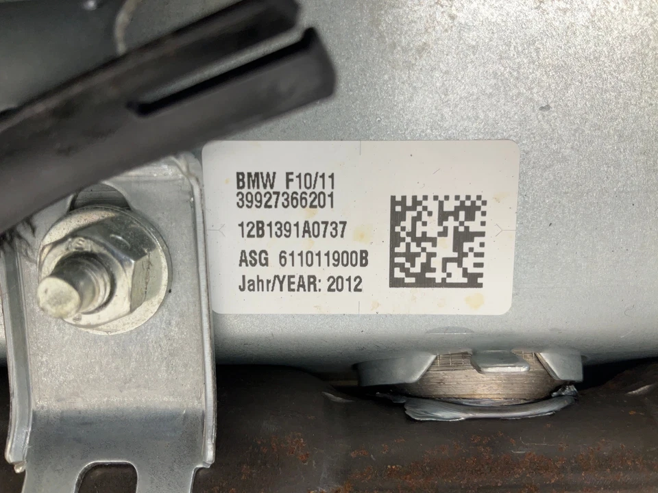 11-12 BMW 528xi F10 Sedan Dash Instrument Panel Dashboard w/ Glovebox OEM CM - Image 4 of 4