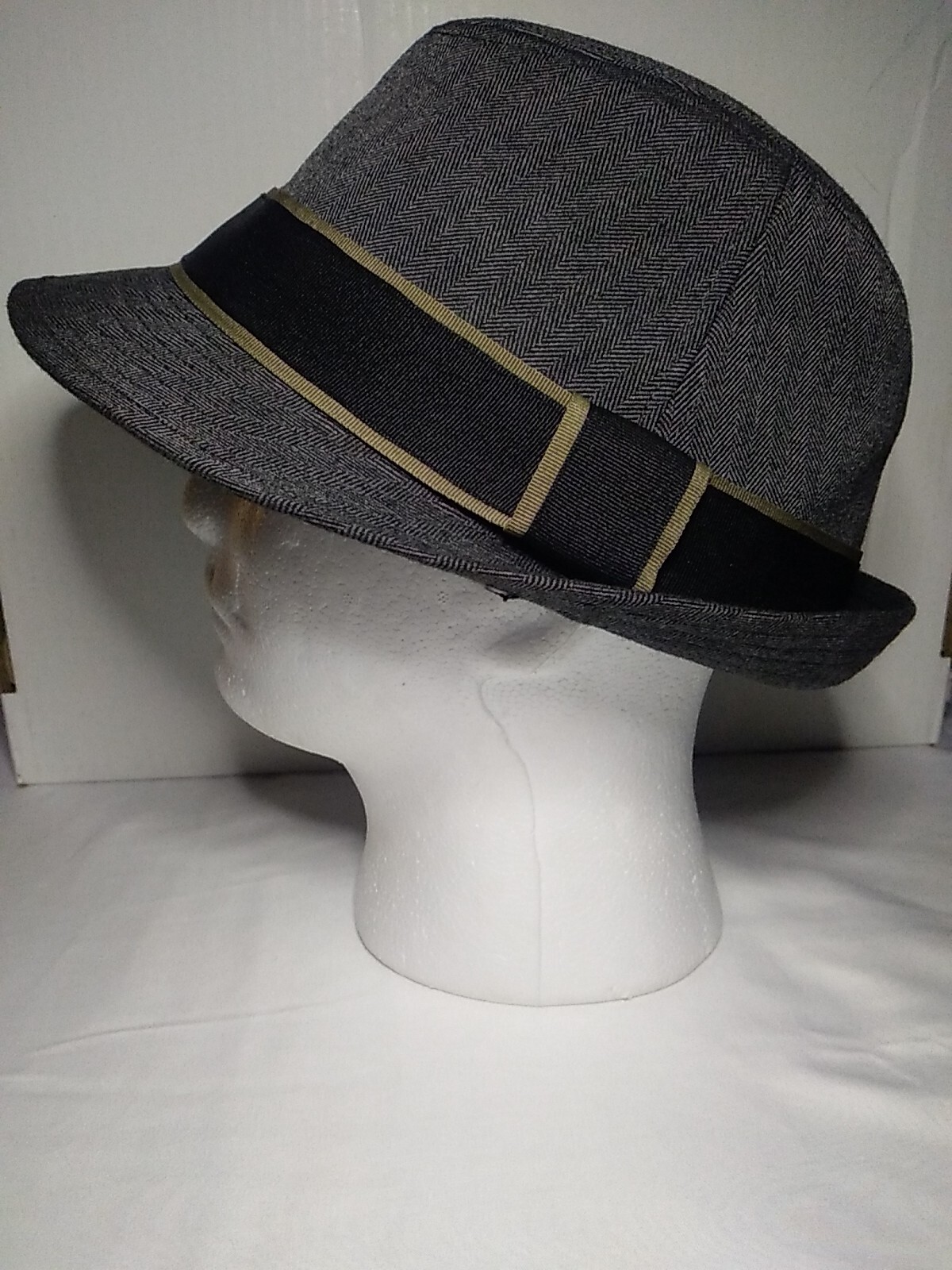 Fedora Hat Charcal Grey With Ribbon Accent One Size Purple Silk Inlined-image