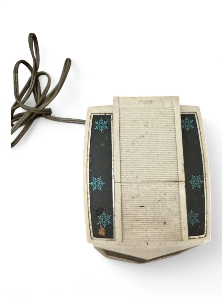 Vintage Retro Swing-A-Way Electric Ice Crusher Model 5000 Made In USA - Image 3 of 3