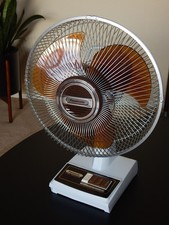 Vintage Panasonic F-1208B Brown Blade 5-Way Oscillation Oscillating 12" Fan