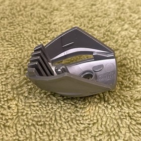 LEGO Bionicle Pearl Light Gray Rahkshi Head / Mask From The ROODAKA Set ( 8761 )