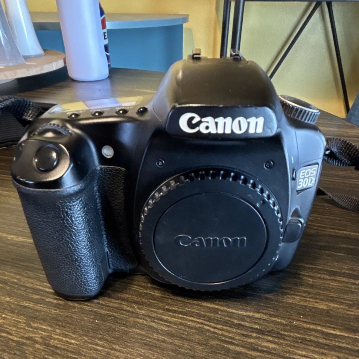 Canon EOS 30D Avec Objectif Et Sac - Moins De 9000 Déclenchements - Très Bon état