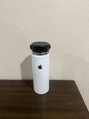 Hydroflask Apple 20oz Wide Flex Cap Insulated Cascade Water Bottle-White