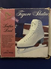 American Athletic Women's Leather Lined Figure Skates Style 524 Women s 8 Read