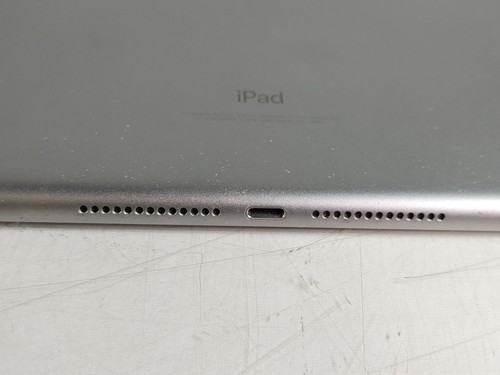 Apple iPad 5th Gen A1823 32 GB iOS 16.7.11 Space Gray ( Wi-Fi + 4G ) Unlocked - Picture 4 of 8