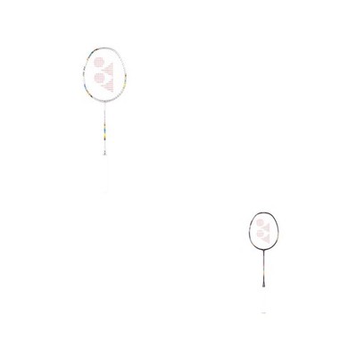 Yonex Nanoflare 700 Play Badmintonschläger in zwei Farben besaitet und mit Hülle