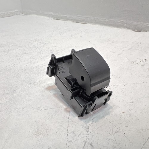 2018-2021 TOYOTA CAMRY FRONT RIGHT OR LEFT SIDE DOOR WINDOW SWITCH OEM - Picture 5 of 11