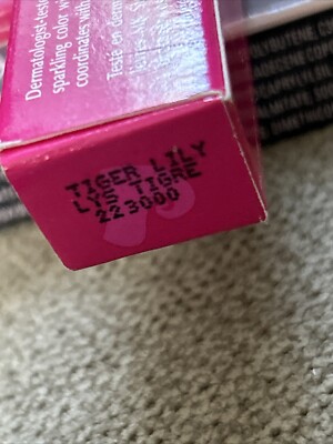 New In Box Mary Kay Signature Limited Edition Lip Gloss Tiger Lily (Long Tube)
