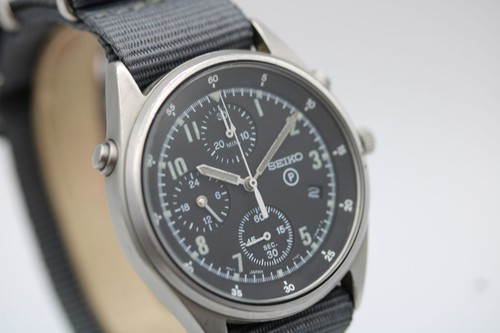 Seiko Men's Black Watch - 7T27-7A20 1995 - Picture 4 of 8
