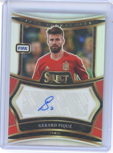 20254/25 SELECT FIFA GERARD PIQUE SILVER PRIZM SIGNATURES AUTO